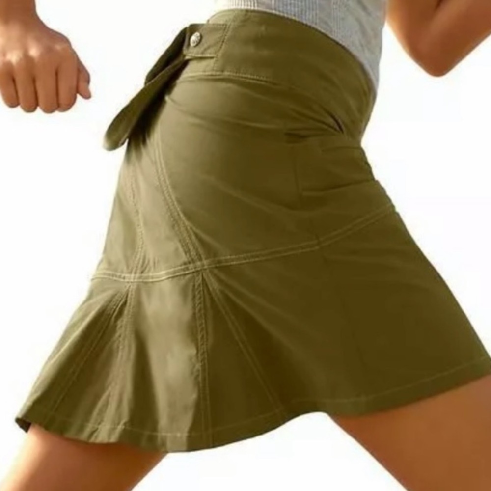 Athleta Hit The Trail Active Skort